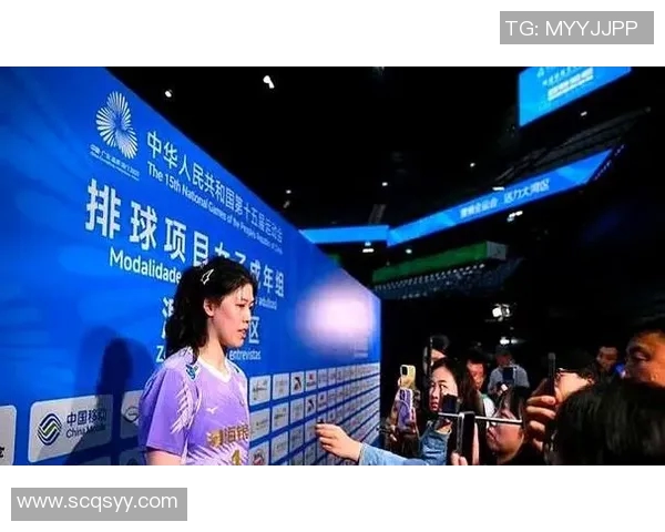 天津女排与云南女排激战正酣谁能在赛场上笑到最后