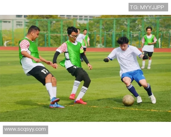 土伦杯精彩对决中国队迎战德国队展现青春风采与足球魅力